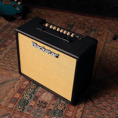 Blackstar Debut 50R Guitar Combo Amplifier - Black image 7