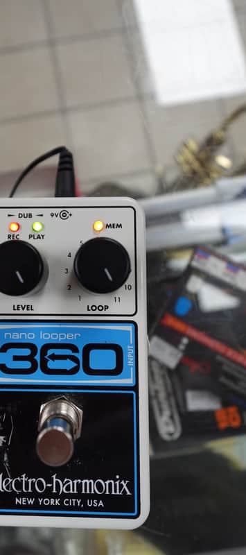 Electro-Harmonix 360 Nano Looper 2014 - Present - Black / White / Blue image 1