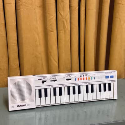 Casio PT-1 Keyboard 1980s