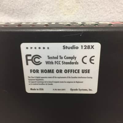 Opcode Studio 128X Midi Patchbay 80's - Black image 13
