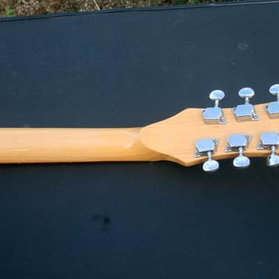 Morales ZES-300 "Ventures" guitar 1960's - Black image 10