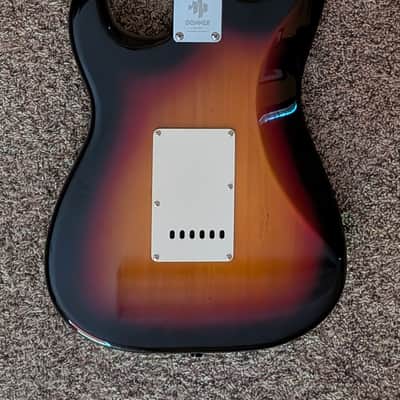 Donner DST-100 HSS Stratocaster Style Electric Guitar - Upgraded Pickups + Setup image 8