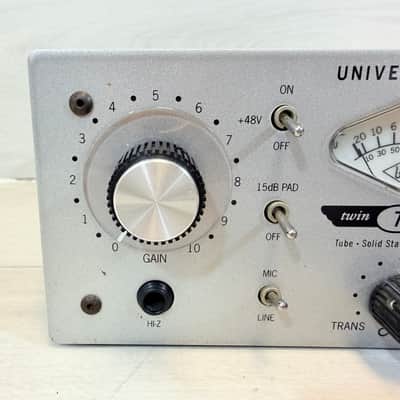 Universal Audio Audio 710 Twin-Finity Tube/Solid-State Mic Preamp DI - 2009 2009 image 4