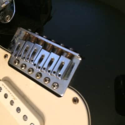 Squier Stratocaster body with Fender noiseless pickups image 8