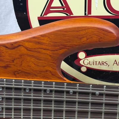 Schecter Diamond Series Studio-8 8-string Bass with Case 2017 image 5