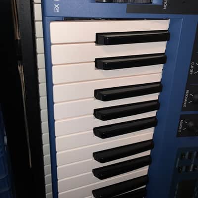 Yamaha CS 1x- Blue image 5