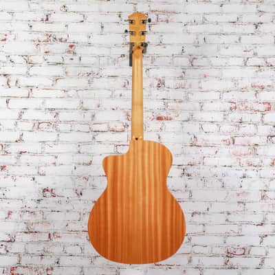 Taylor - DEMO 24ce - Acoustic-Electric Guitar - Mahogany Top - Natural - w/ Gigbag image 9