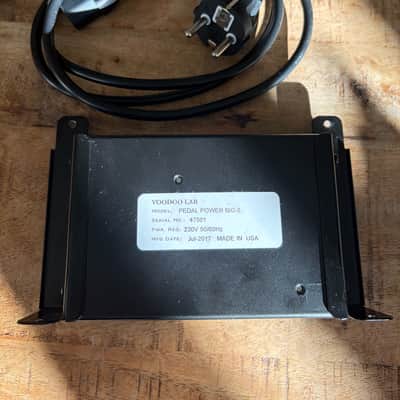 Voodoo Lab Pedal Power Iso 5 2010s - Black image 4