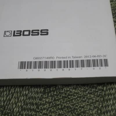 lightly handled genuine Boss Owner's Manual for RC-3 Loop Station (NO pedal / NO other items) specifically from 2012 (172 total pages cover to cover) English, German, French, Italian, Spanish, Portuguese, Dutch image 14