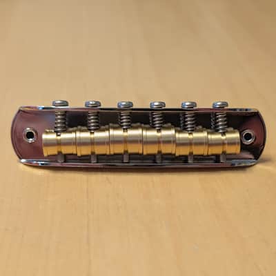Mustang bridge - *BRASS SADDLES* 9.5" radius 52mm string spread (for Jaguar and Jazzmaster) image 2