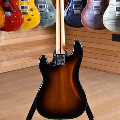 Squier (by Fender) Classic Vibe '60s Precision Bass Laurel Fingerboard 3 Tone Sunburst image 13