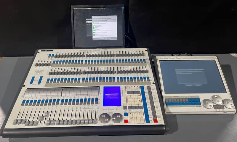 その他 Avolites Expert Touch Avolites Expert Touch Wing ⋆ CUE Sale