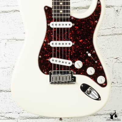 1997 Fender USA Roadhouse Strat White w/ Case image 1