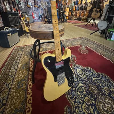 Fender Telecaster Deluxe 2018 - Butterscotch blonde image 1