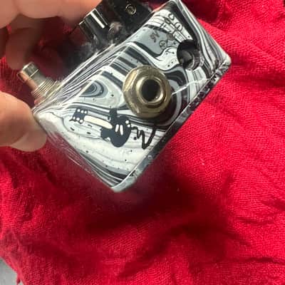 Zvex Fuzz Factory 1995 - Present - Hand-Painted image 3