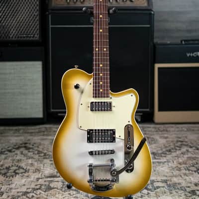 Reverend Flatroc Solidbody Electric Guitar - Venetian Pearl image 3