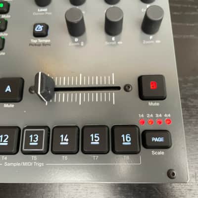 Elektron Octatrack MkII Dynamic 8-Track Performance Sampler 2017 - 2021 - Gray image 2