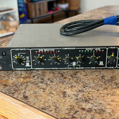 Drawmer DL241 Dual Auto Compressor Mono or Stereo TRS version Analog Expander Gate image 2