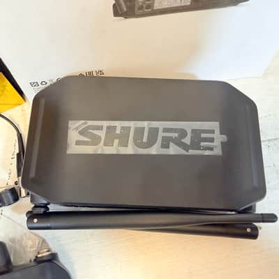 Shure GLXD14+/PGA31-Z3 Digital Wireless Headset System w/ Case, Box & Accessories 2022-Present image 3