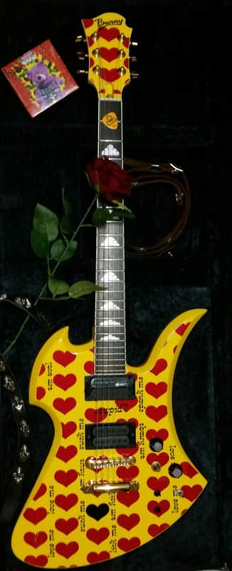 値下げBurny MG-145／イエローハート／FERNANDES／hide Burny MG-145／イエローハート／FERNANDES／hide hide イエローハート