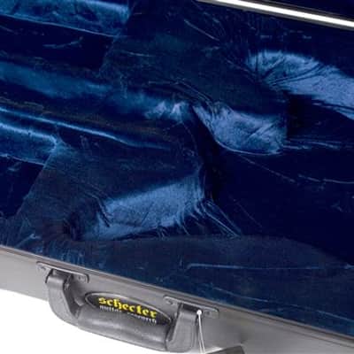 Schecter SGR2A Case for Avenger and Synyster Gates image 3