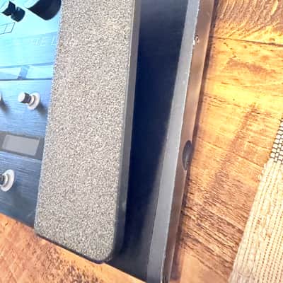 Line 6 Helix Guitar Multi-effects Floor Processor-Latest Firmware Update (No Box) image 4