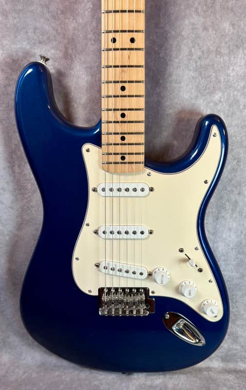 Fender Standard Stratocaster with Maple Fretboard- 2005 - Blue Agave image 1