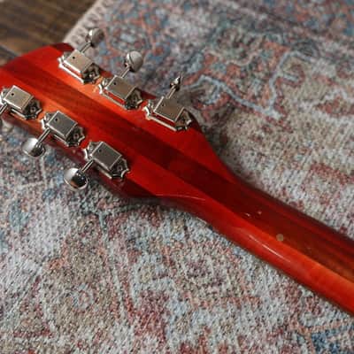 Rickenbacker 330 - 6 String model- Two Toaster pickups - 'R' tailpiece 1967 - Fireglo - One Owner Guitar - VERY CLEAN Bild 16