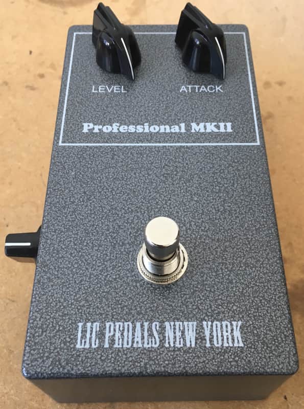 LIC Pedals  Professional MKII (Tone Bender Reproduction w/OC75's) Grey Hammer Tone image 1