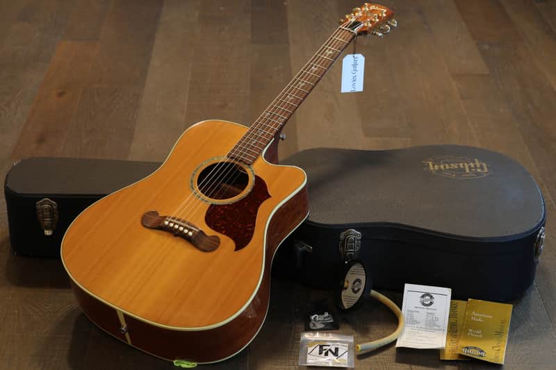 1998 Gibson CL-35 Deluxe Acoustic Guitar Natural + Papers OHSC image 1