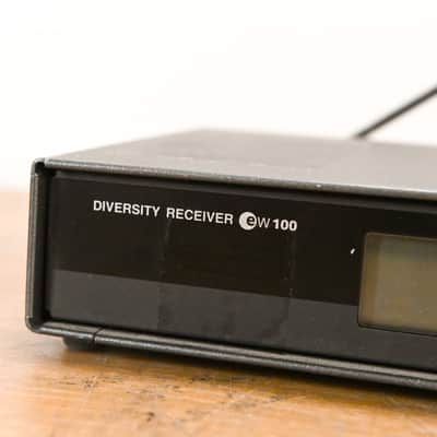 Sennheiser EM 100 Wireless Receiver - 630-662 MHz (NO POWER SUPPLY) CG0101N image 4