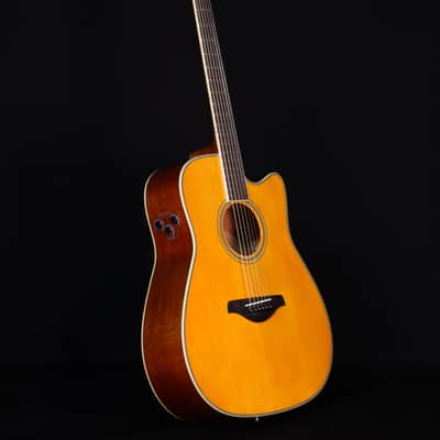 Yamaha FGC-TA TransAcoustic, Vintage Tint image 8