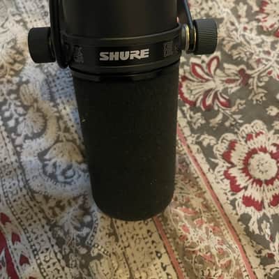 (Mint) Shure SM7B Cardioid Dynamic Microphone 2001 - Present - Black image 3