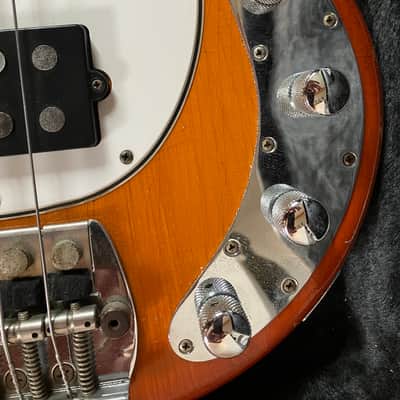 Musicman Stingray 1986 Honey burst image 11