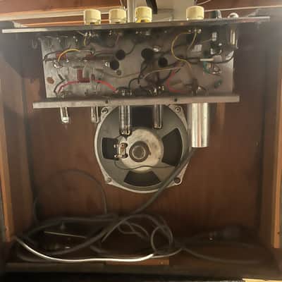 Truetone SL10 Tube Amp c. 1960 - Gray image 4