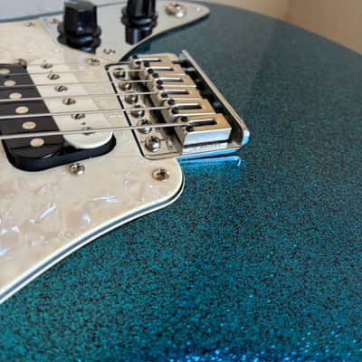 Immagine Squier Paranormal Super-Sonic 2021 - Present - Blue Sparkle electric guitar upgrades - 22