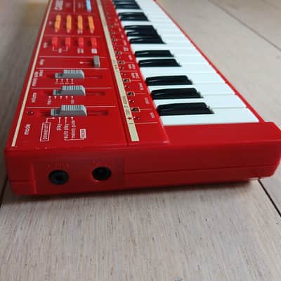 Casio PT-82 32-Key Mini Synthesizer 1980s - Red image 5