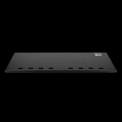 Gator Vertex Tour Elite 31″ x 13″ Pedalboard with Padded Gig Bag image 3