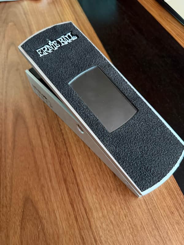 Ernie Ball VPJR Tuner