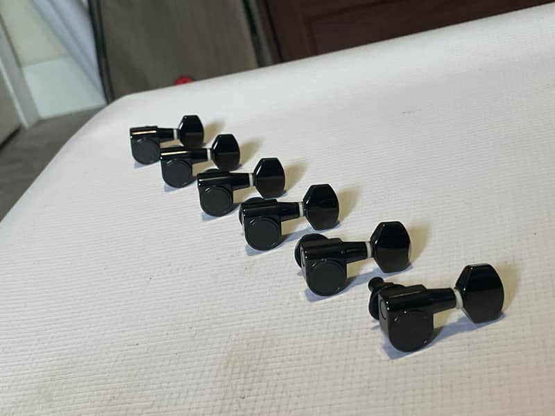 Ibanez RG Series Tuning Pegs