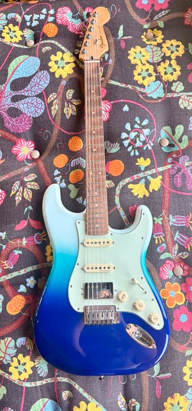 Fender Player Plus Stratocaster HSS with Pau Ferro Fretboard 2021 - Present - Belair Blue