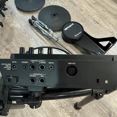 Roland TD-17KVX V-Drums Electronic Drum Kit w/ Mesh Pads, Cymbals, Kick Pedal & Module image 7
