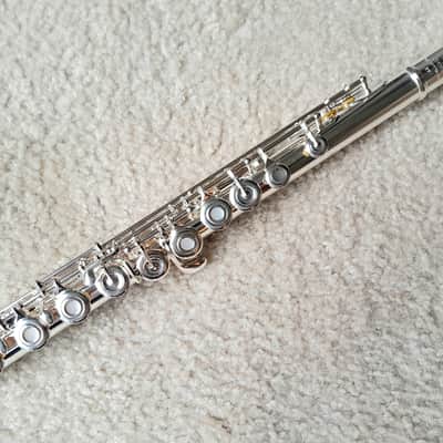 New premium flute from Simone Ginanneschi, flute maker in Italy. Open holes, pointed keys, split E. image 4