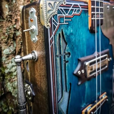 The Kingfisher - High Bird custom cigar box guitar image 8