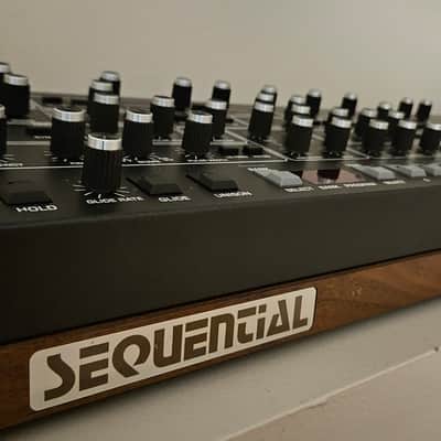 Sequential Prophet-6 Desktop 6-Voice Polyphonic Synthesizer 2018 - 2020 - Black with Wood Sides image 1