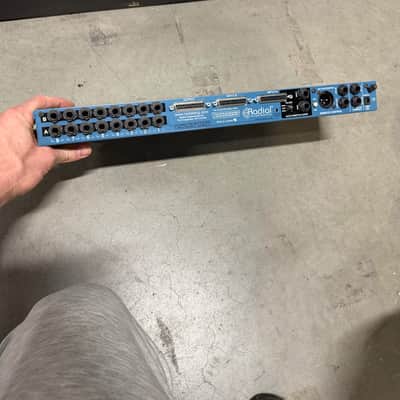 Radial SW8 2010s - Blue image 2
