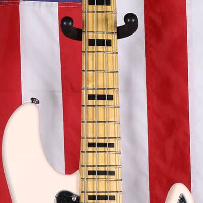 G&L Tribute Series LB-100 Bass - Olympic White image 4