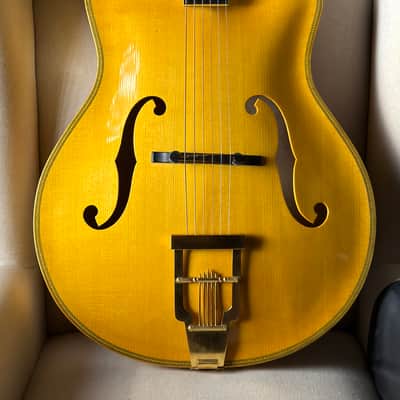 Bozo Podunavac 17" Acoustic Archtop with Calton Case image 3