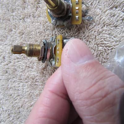 Non Gibson Long Shaft Potentiometers For Les Paul Set Of 2 Long Shaft Potentiometers image 3