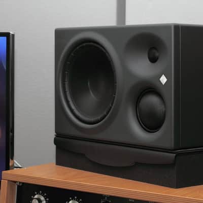 Neumann KH310A 8.25 3-Way Active Near-Field Studio Monitor, 300W - Right image 3